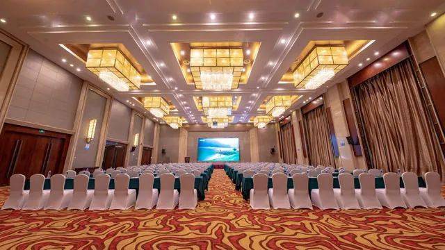 究其原因,会议会展,旅游市场,和商务需求的变化是影响高端酒店市场