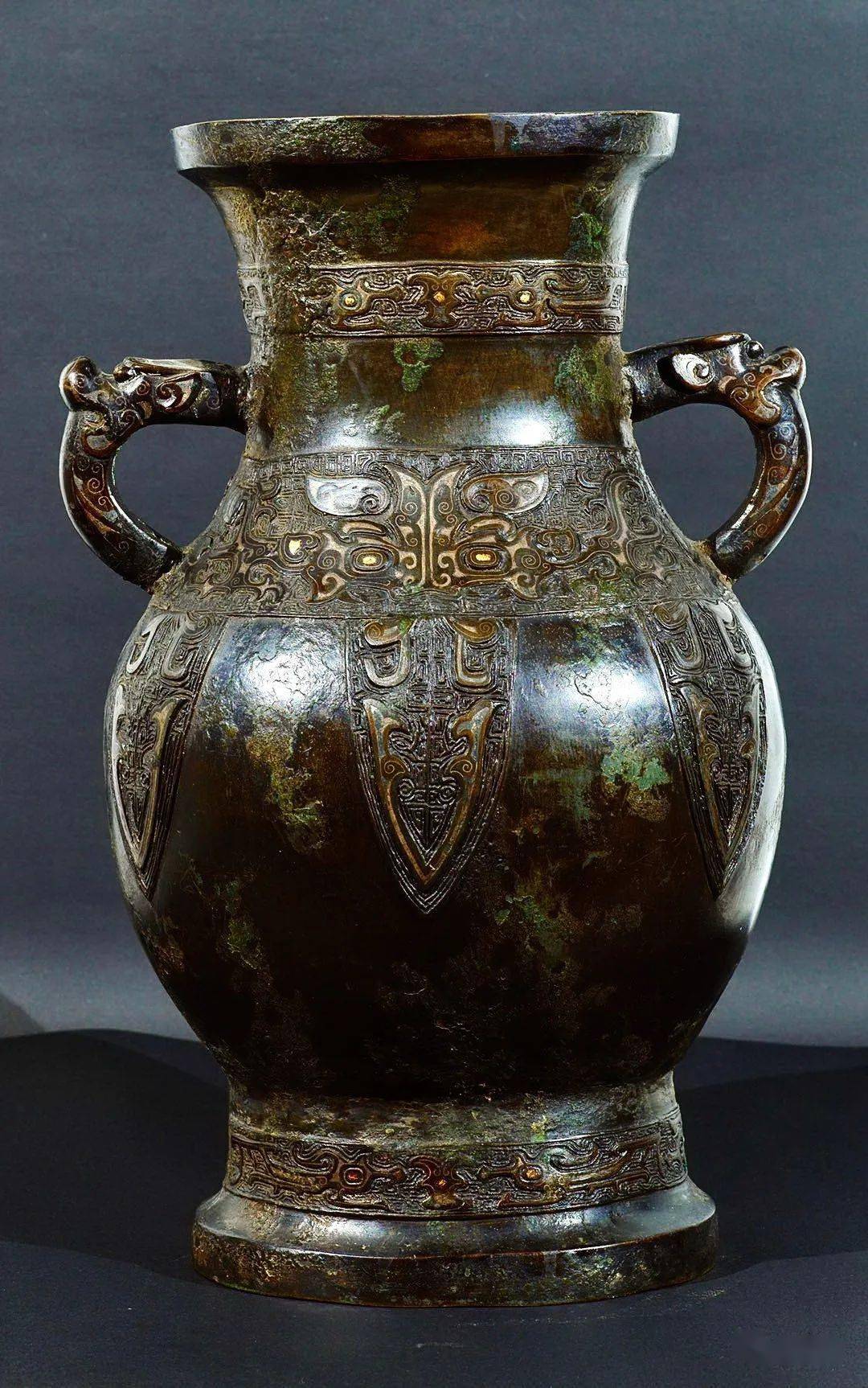 错金银双龙耳饕餮纹铜瓶