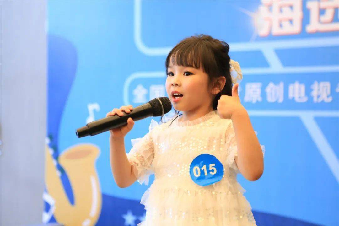 越唱越响亮爱唱歌的萌娃都去了这里还有机会赢大奖