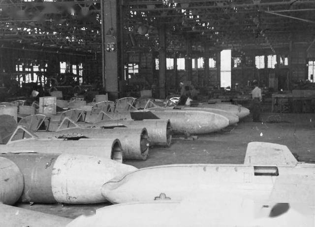 疯狂的樱花二战日本的mxy7特别攻击机