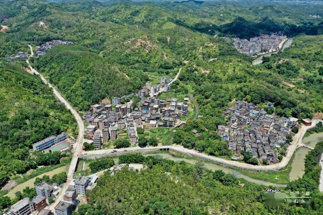 最新航拍船埔镇天青村全景高清大图快来找找你家的楼房