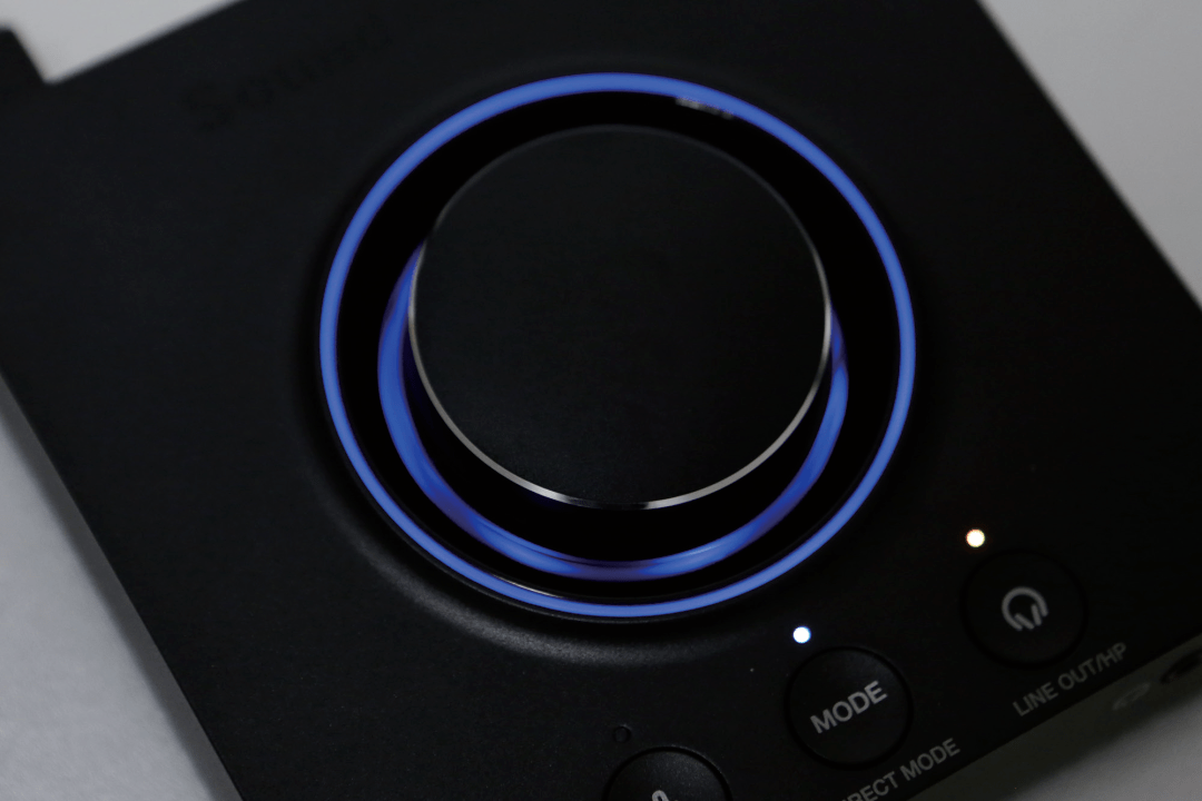 67你的桌面音乐控制台,体验创新sound blaster x3_mm