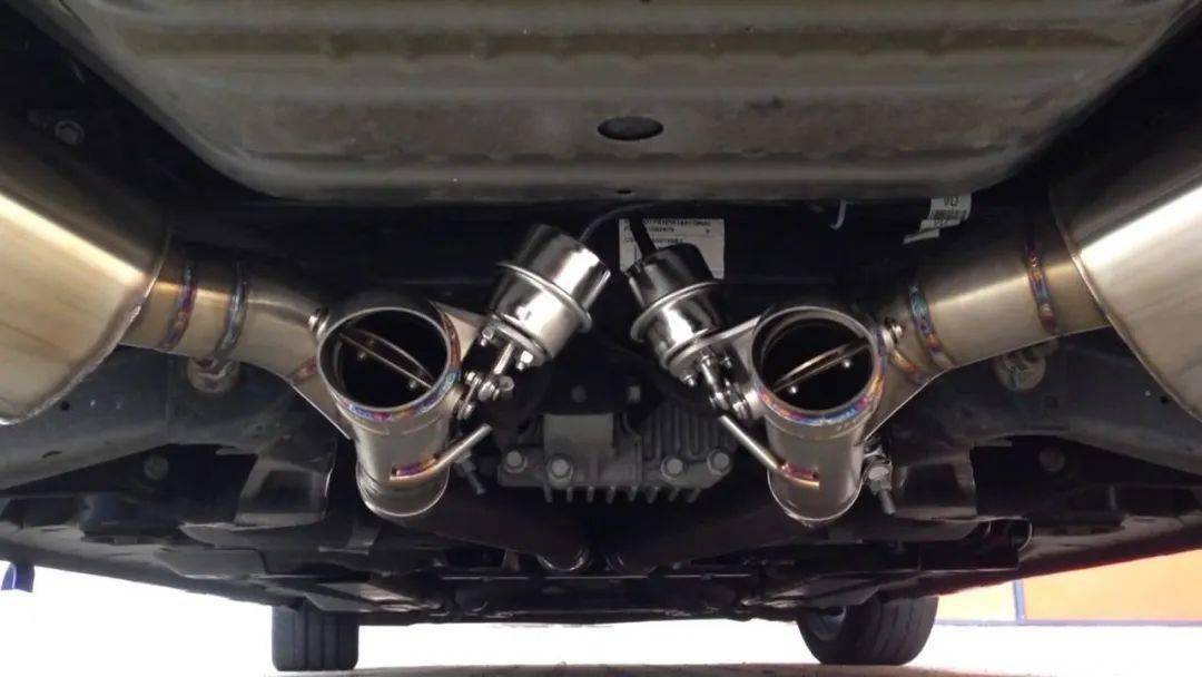 为了外观声浪和性能我们应该如何选择适合自己的排气