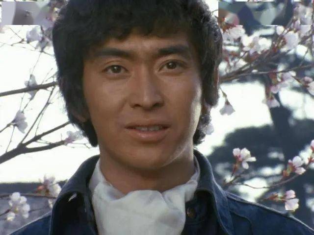 《奥特曼》:人间体战斗力谁最强(节选)_雾崎