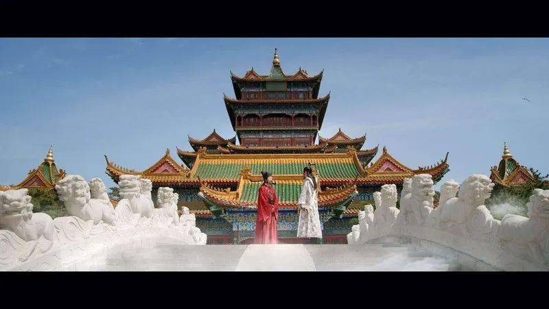 电影的天庭场景的戏份全部在蓬莱三仙山景区,八仙过海景区取景拍摄