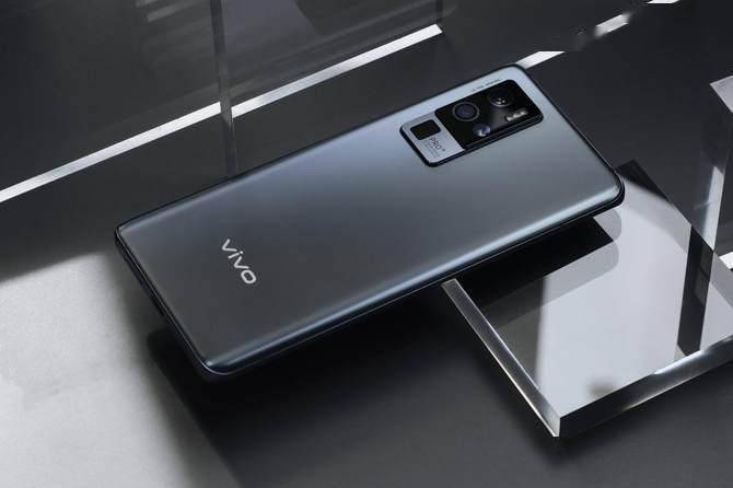 超感光大底实力尽显影像旗舰vivox50pro解析