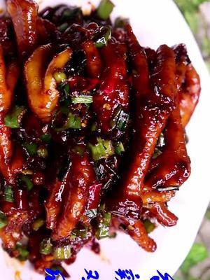 香辣啤酒鸡爪鸡爪软硬按自己喜欢的口感增减煮的时间