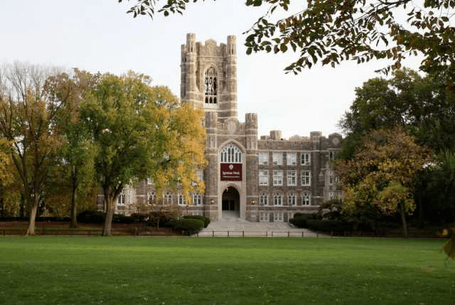 小新探校①|新东方老师方学姐带你揭秘福坦莫大学