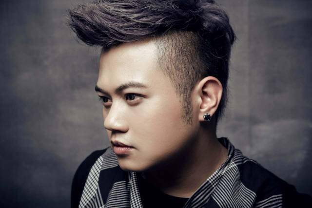 苏振华编曲:刘德隆和声编写:徐聪录音棚/录音师:hoya录音棚/王崇玮