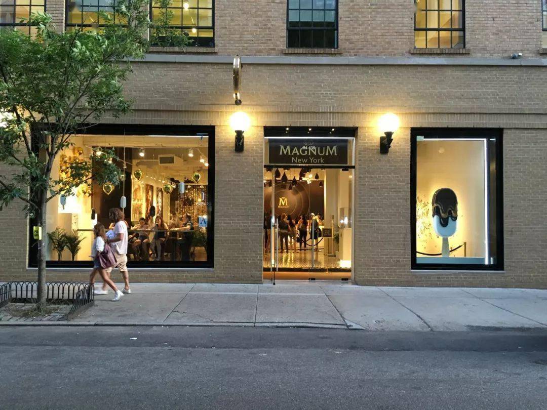 夏季橱窗,一支冰淇淋就够了_巧克力