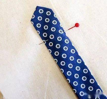 超详细衬衫宝剑头袖衩的制作