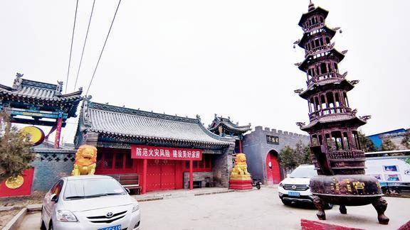 实拍龙蟠宫地处偏远的城郊彰显出了太原深厚的历史文化底蕴