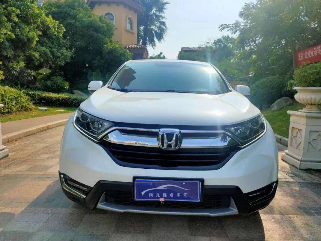 精品车源月供两千三2018年本田crv风尚版到店