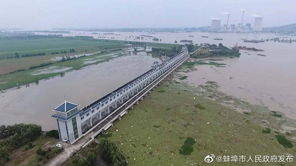 淮河荆山湖行洪区分洪,系本轮调度启用的第8个行蓄洪区
