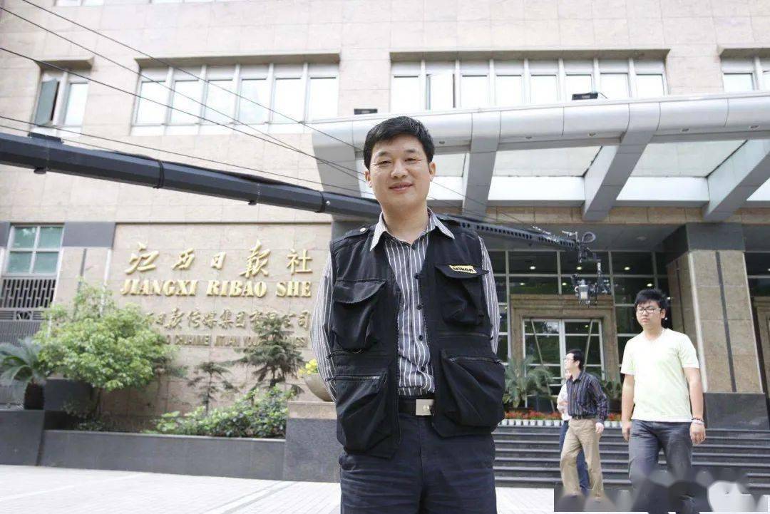 【天南地北修水人】梁振堂:新闻路上永不停步