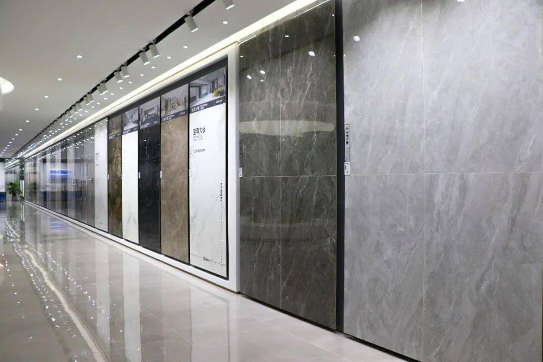 神韵磁砖展厅全新升级,锋芒绽现,只等您来!
