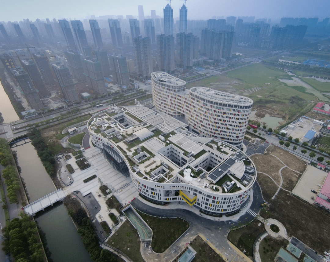 这五大医院的考察路线及亮点呈现给您哪一家是您心中未来医院的样子