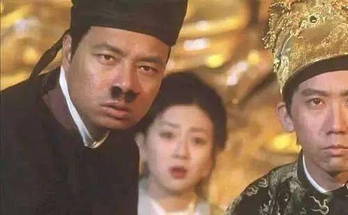 鼻毛"跑"出来了直接拔掉?别干这种傻事了,有害健康!