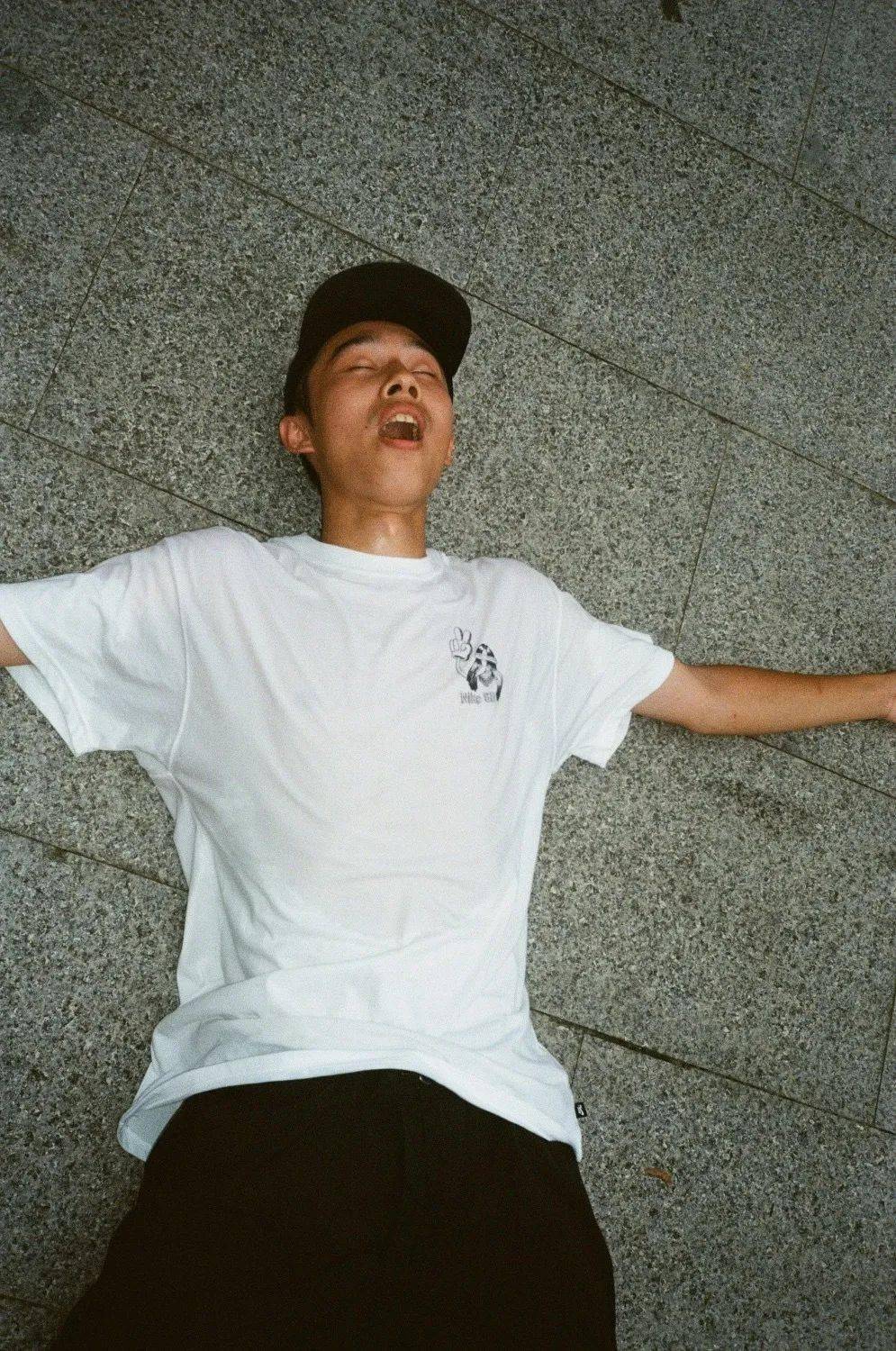 专访「95后」职业滑手王玓:想把年轻的时间多交给滑板 | ptomd