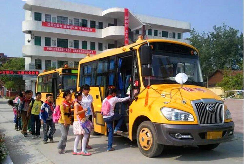 浦北县金沁小学一年级新生确定报名后.