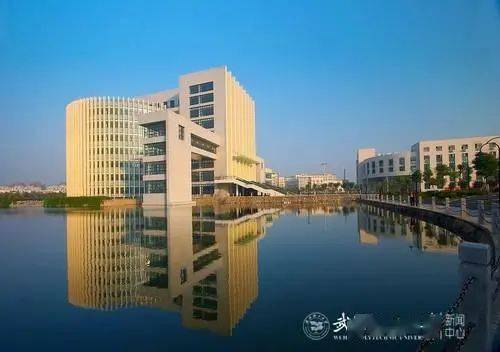 媒体聚焦高招热线之轻工大篇