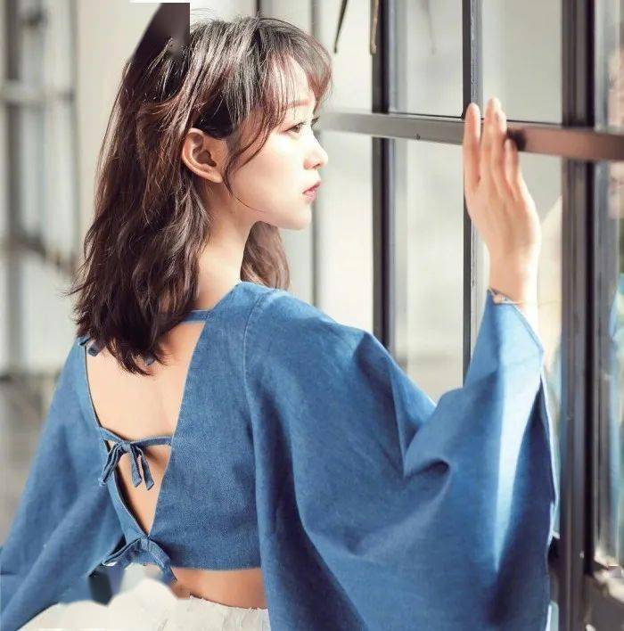 微信头像何泓姗