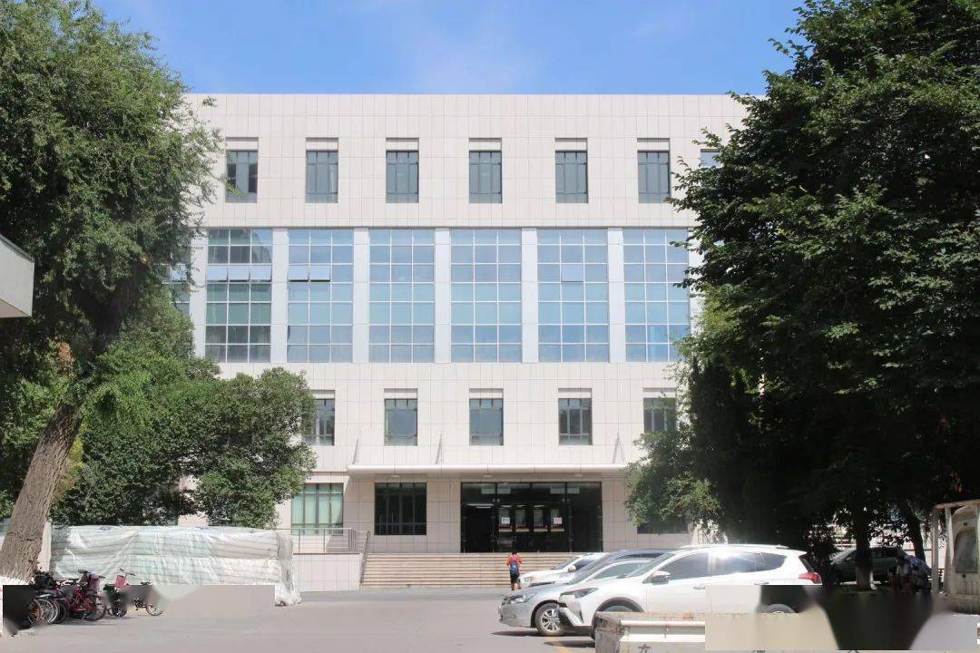 招生进行时大美新疆魅力医学石河子大学医学院拍了拍你招生简章了解一