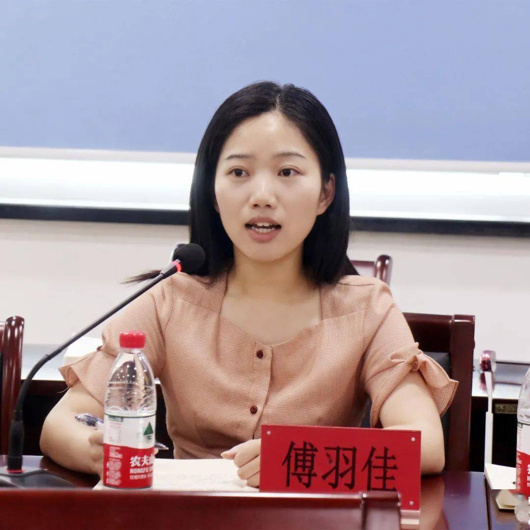 傅羽佳将微信公众号打造成一个集普法功能和学习功能的平台,丰富公众