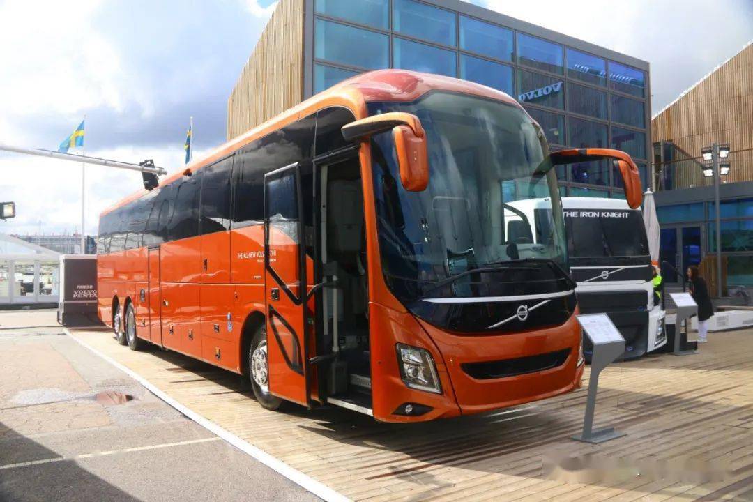 8月4日=巴士节?来一组瑞典实拍全新沃尔沃9700客车应个景吧