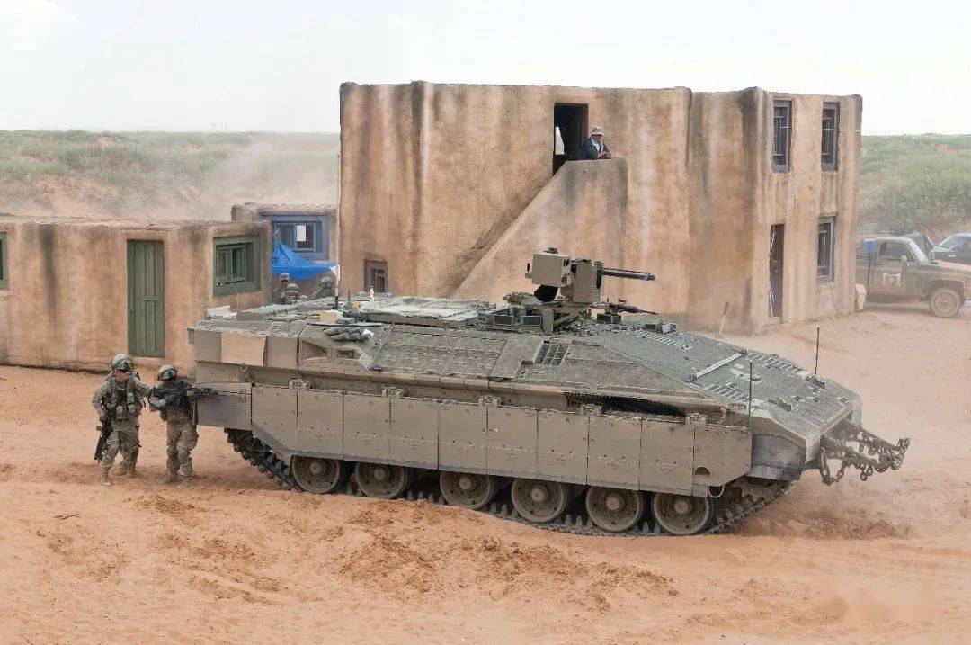 以色列轮式装甲车图片