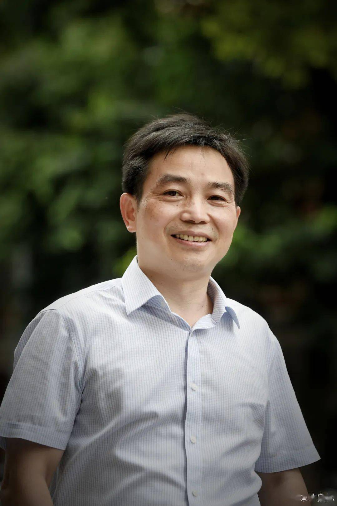 医者名片心血管内科专家王耀国主任医师