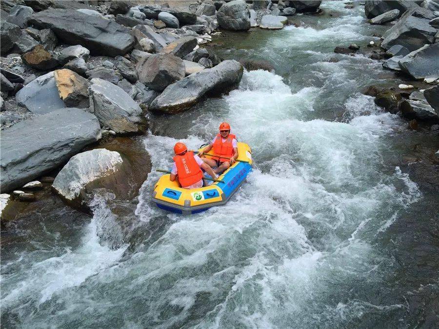 33热热热重庆私藏的17个清凉漂流地最快30分钟刹拢