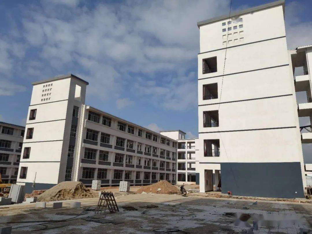 博白县中学书香校区(博白县第四高级中学)招生了!