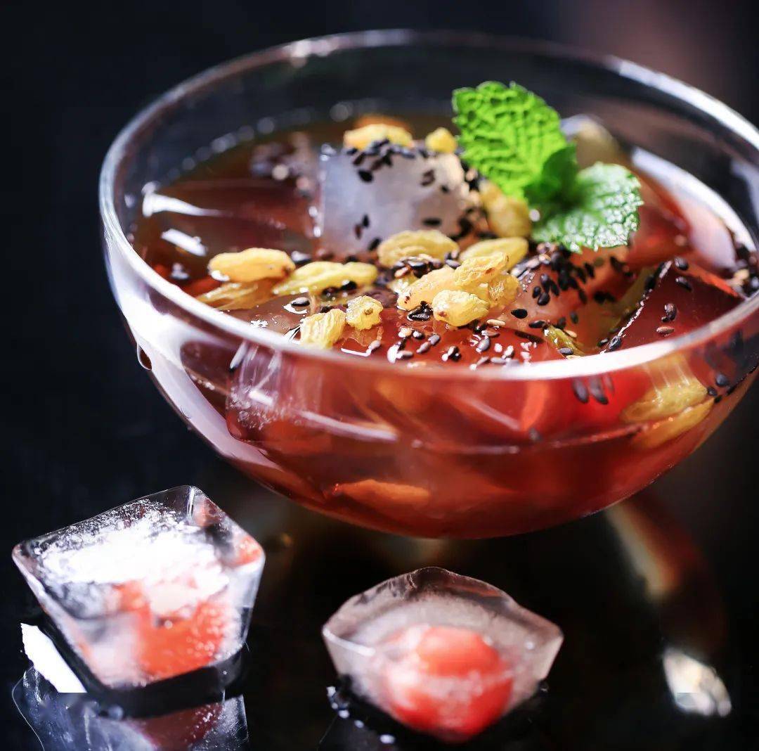 好啦陪你吃这个夏天最后一碗冰粉