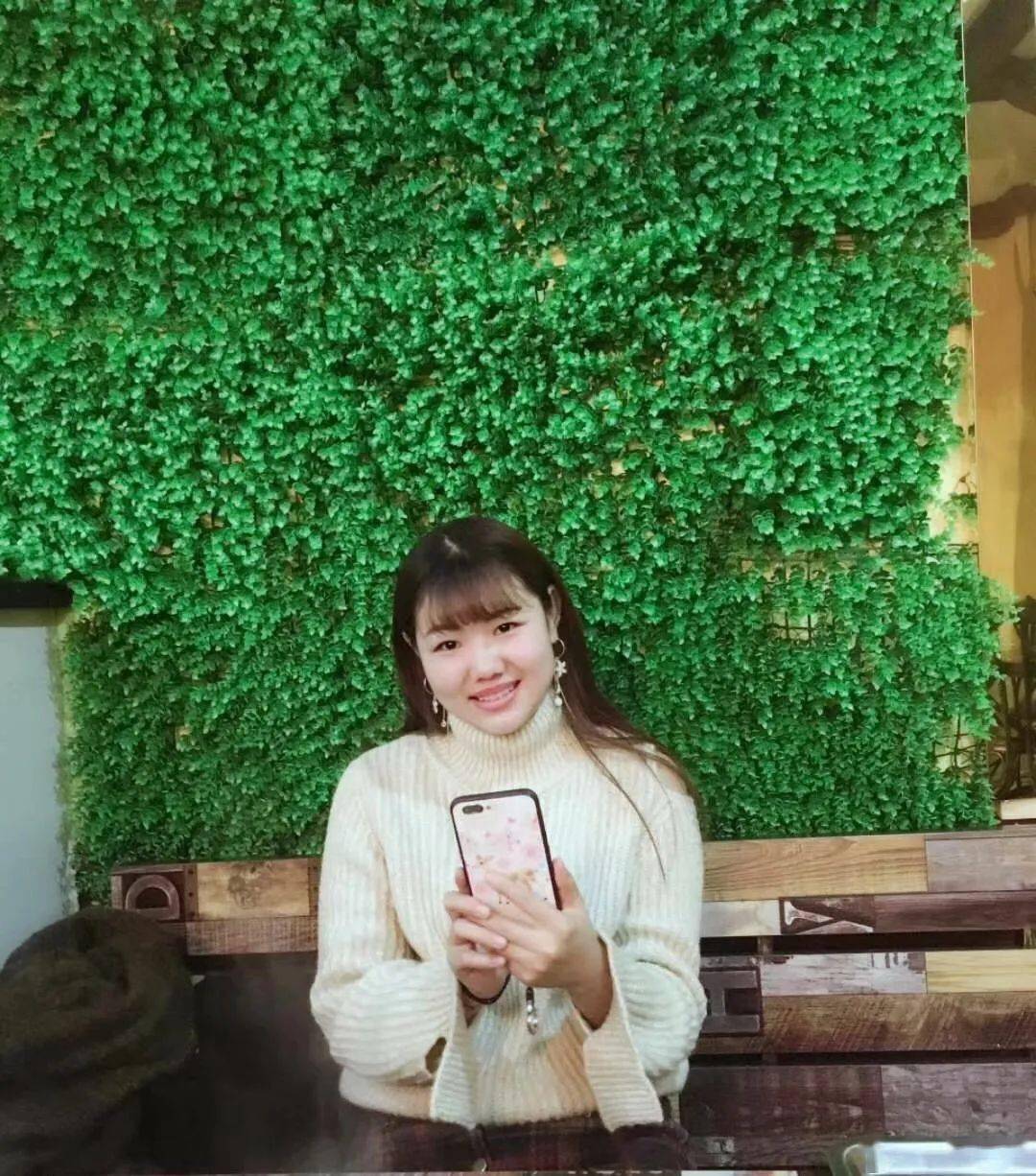 34岁,身高168,现居昆山,英山的单身姑娘