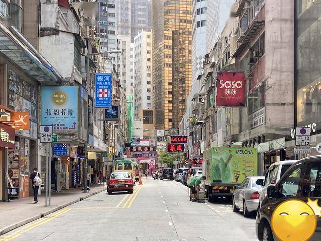 在这个环境下租金贵绝全球的铜锣湾罗素街的钟表珠宝店并无倒闭