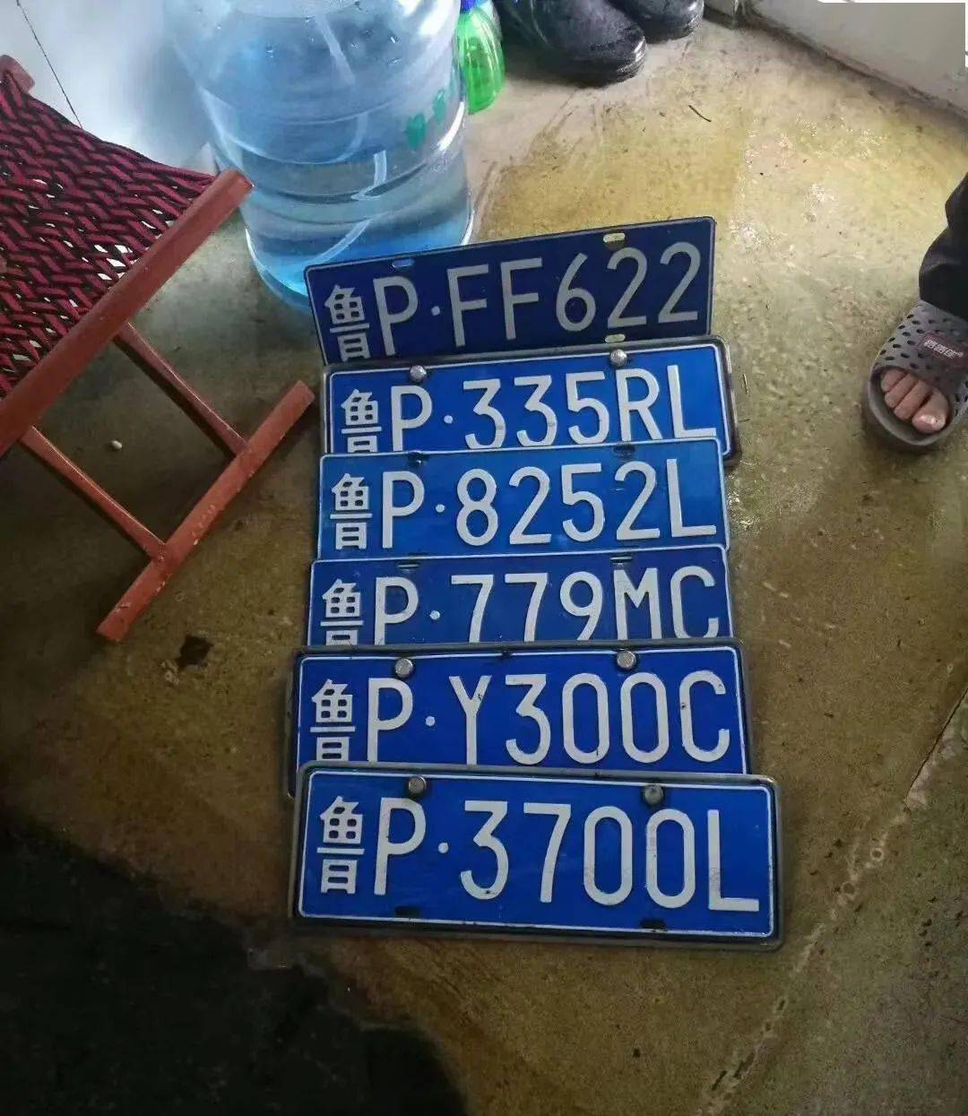 被暴雨冲走的车牌在这里聊城昨天这些交通违法不予处罚