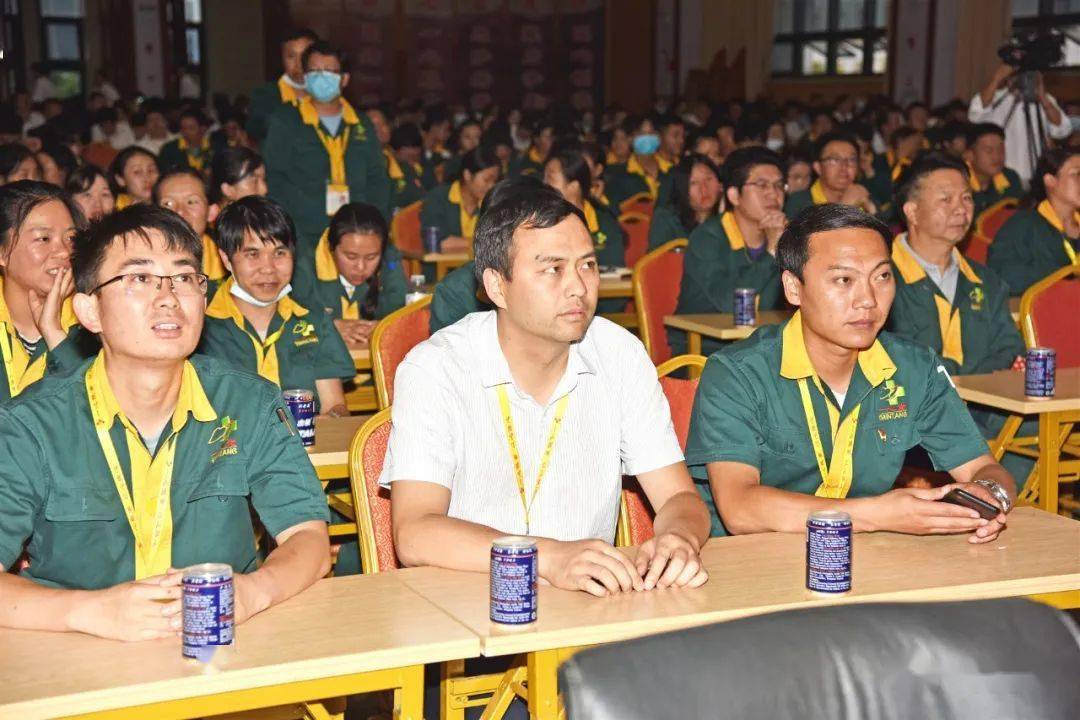 头条老山精神主题教育走进一心堂