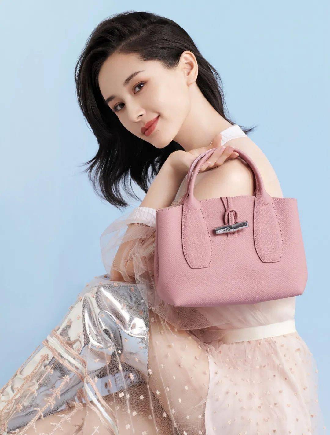 王子文出任品牌代言人 | longchamp