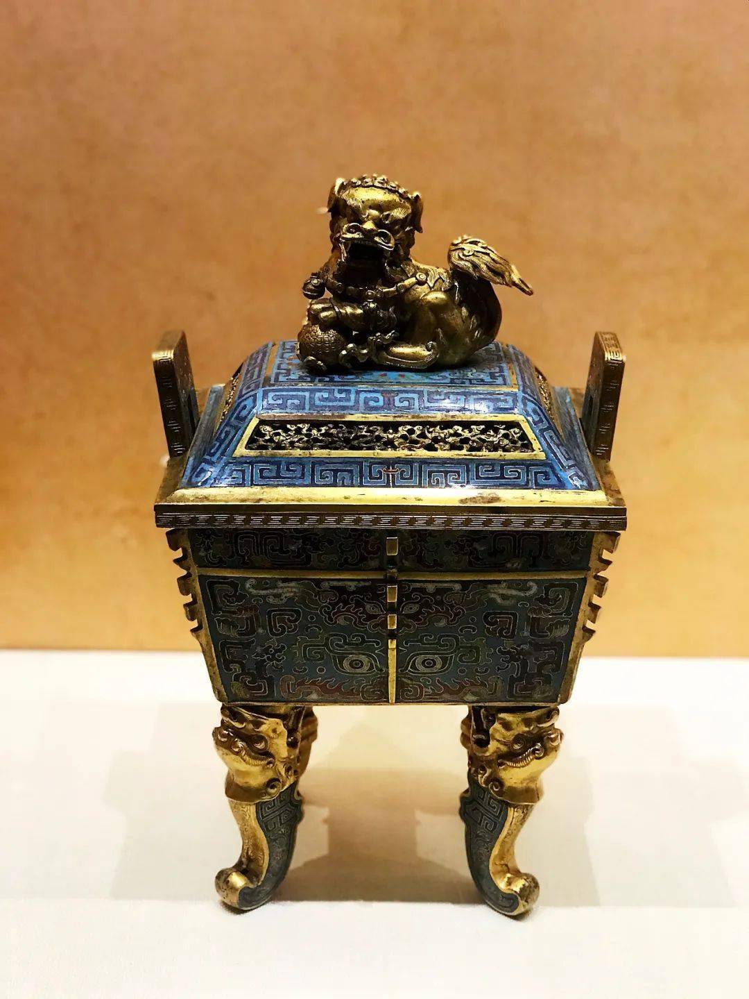 沈阳故宫再推新展龙耀帝乡清代宫廷御用品展