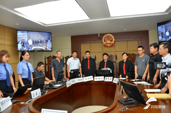 孔令健(已判刑,下同),何强(已判刑,下同)等人恶势力团伙,以曲阜市舜和