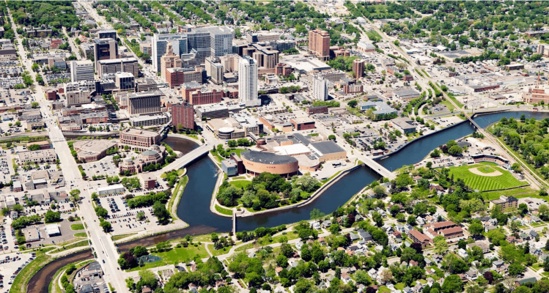 罗切斯特(rochester,mn),一个人口不过10万,寒冷且偏僻的美国北方小镇