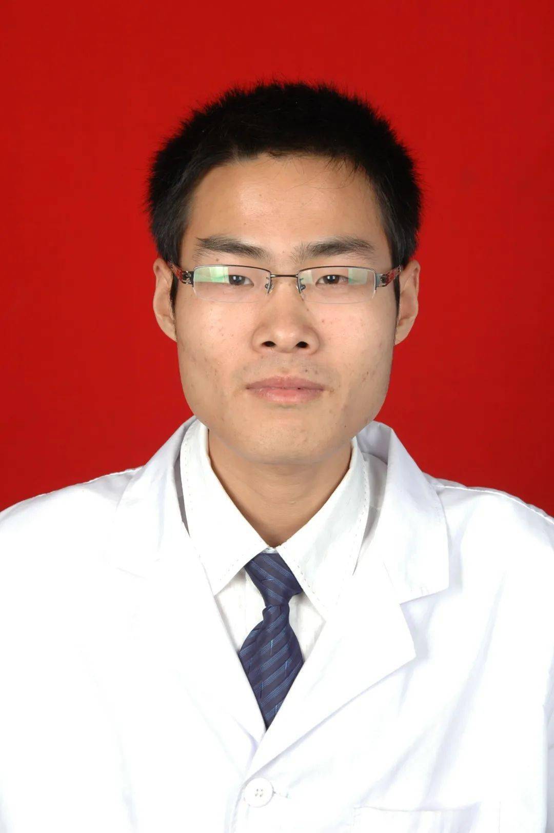 刘振:用生命守护生命用执着捍卫健康潘锐敏:医者仁心,大爱无疆张振龙