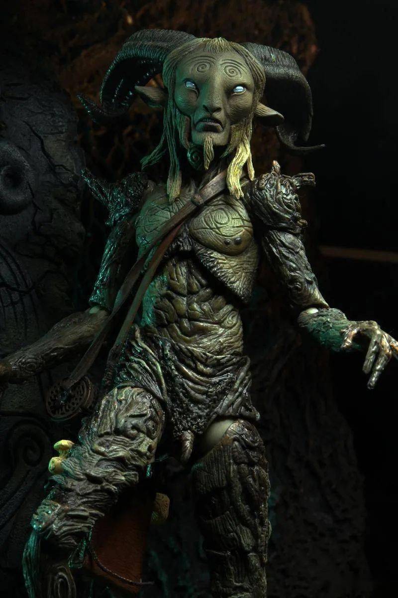 【美系】neca 新品 吉尔莫 影视作品系列 潘神的迷宫 法翁(老) 实物图