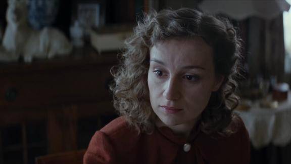 狂怒柯利尔他们刚出发艾玛家就被炸弹炸没了诺曼非常的伤心