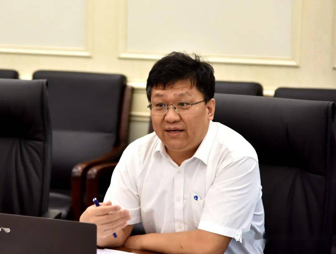 培训还邀请公司青年专家徐刚,姜鹏飞,尹希文为新员工讲述他们的成长