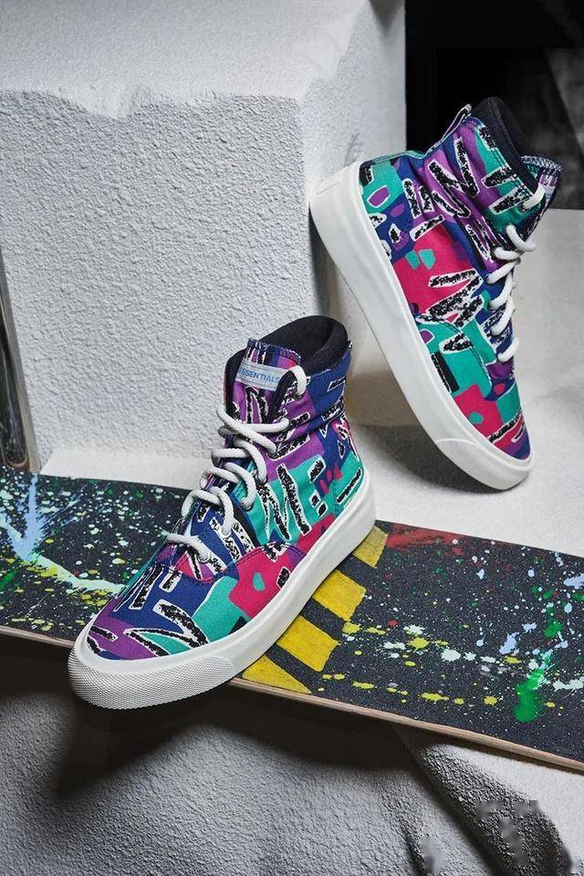 市价2500的fogx匡威将登场