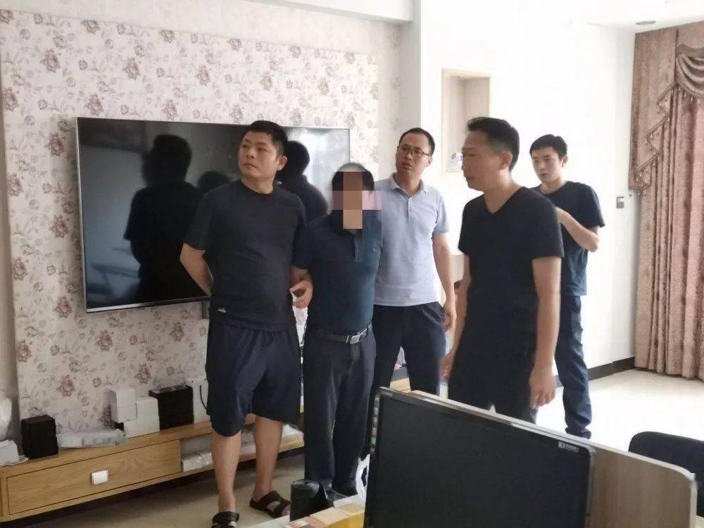 上饶捣毁一处诈骗窝点,3名嫌疑人当场抓获!