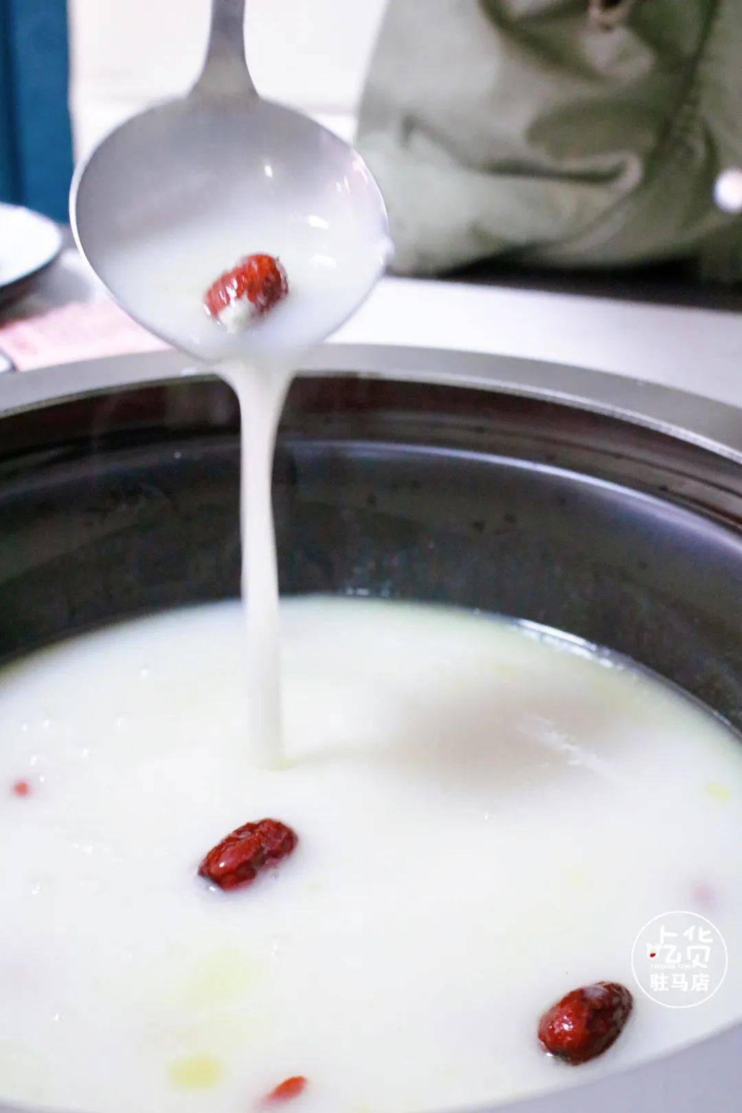 神筋米捞69元吃原价155元的牛筋火锅套餐一家可以喝的米汤火锅