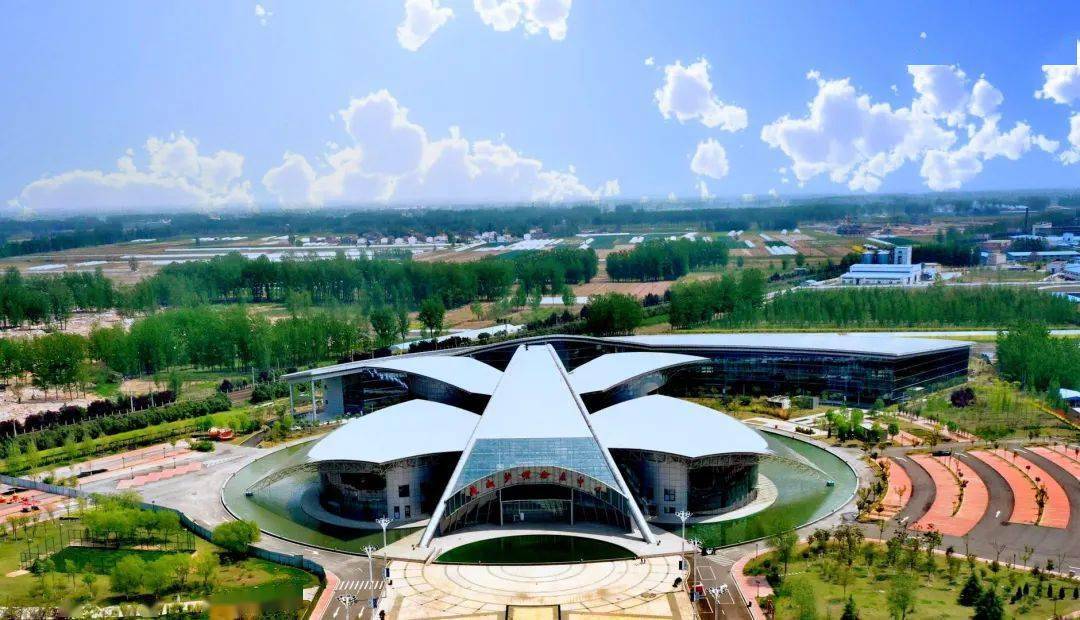 民权县特色商业区跻身全省服务业两区综合排序20强第5名